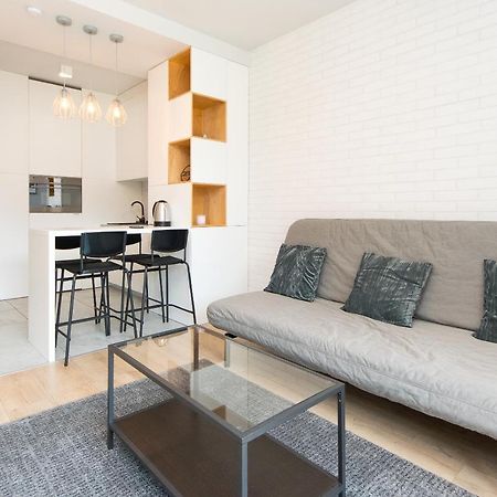Main Trainstation One Bedroom Ac P4You Pl Краків Екстер'єр фото